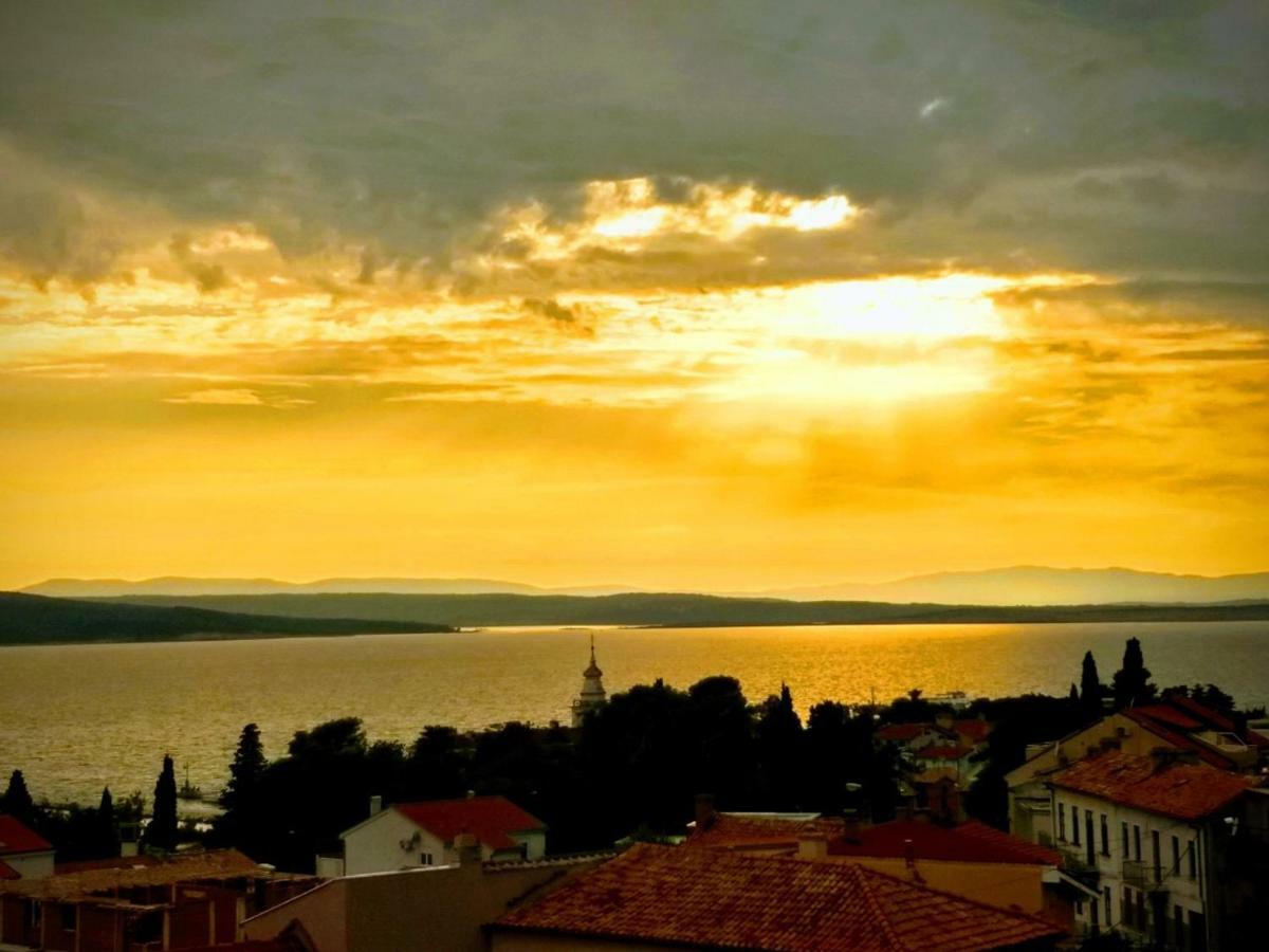 The View Apartment *